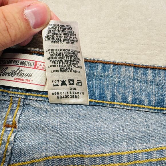 Levi Strauss Jeans Women 16 Short Med Wash Blue Denim Bootcut Stretch Low Rise - Picture 7 of 13